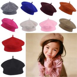 Caps Hats Baby Kids Girls Beret Artista francese French Wool Beanie Cappello Retro Vintage Solido colore elegante L221028