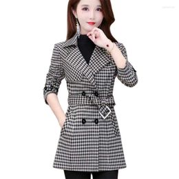 Women's Trench Coats Women Spring Autumn Coat With Belt 2022 Fashion OL Ladies Plaid Suit Jacket Elegant Slim Lined Windbreakers4XL H267