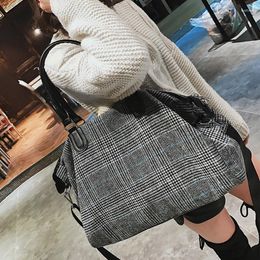 Duffel Bags Women Fashion Short Distance Travel Woollen Cloth Plaid Fitness Handbag Dry And Wet Separation Outdoor Sports Bag