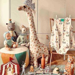 67Cm Simulation Giraffe Cuddles Cuddly Animal Giraffe Sleeping Doll Toys For Boys Girls Birthday Gift ldren Toys Home decor J220729