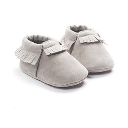 First Walkers Baywell PU Suede Leather born Baby Moccasins Shoes Soft Soled Nonslip Crib Walker 221124