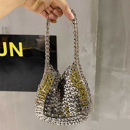 Totes Bags Women Sier Metal Evening Sequins Chain Woven Hollow Clutch Purse Female Travel Holiday Shoulder Handbag 221103