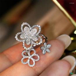 Wedding Rings Fashion Luxury Inlaid Full Of Zircon Flower Ring For Women Girls Personality Trend Exquisite All-match Elegant Jewelry