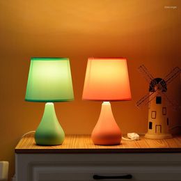 Table Lamps Nordic Modern Bedroom Lamp Indoor Desk Small Night Light In Study Simple Design Lighting And Decoration E14