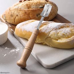 Baking Tools Curved Bread Cutter With Wooden Handle Trimming Knife Dough Bisecting European Simple Cutting Arc