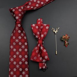 Bow Ties 2022 Christmas Luxury Tie Bowtie Brooch Set For Men Butterfly Cravat Snowflake Santa Claus Polyester Red Festival Party Gift