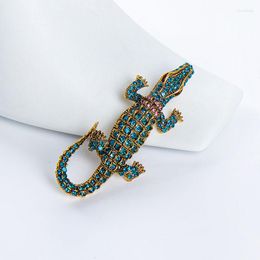 Brooches Creative Blue Red Crocodile Women Men Big Animal Banquet Brooch Pins Gifts