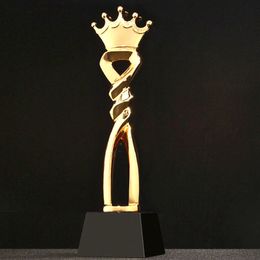 Decorative Objects Figurines Customized Crown Trophy Golden Cups Award Sports Winner Educational Props Trofeo Reward Competition Prizes Toy 221124