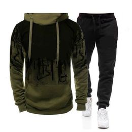 Mens Tracksuits Sportswear Set Hoodie Pants Fall Winter Fleece Warm Outdoors Streetwear 221124