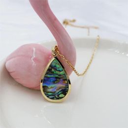 Pendant Necklaces Abalone Beautiful Pendent Necklace Gold Color High Quality Fashion Jewelry For Women Korea Style Party Gift