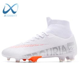 Dress Shoes Ultralight High Ankle Soccer Outdoor NonSlip Long Spikes Football Trainers Boys Cleats Sneakers Men Boots 221125