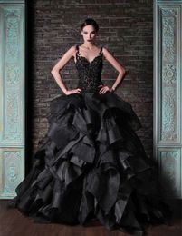 Vintage Black Gothic Wedding Dress Tiered Ruched Skirt Straps Lace Appliques Luxury Bridal Gowns Floor Length Vestido De Novia Custom Made 2023
