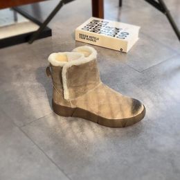 2022 Hot AUS Stivali a botte centrale Designer classico Mini donna Tazz stivali da neve alla caviglia tenere caldo stivale Stivali casual in peluche Pelle di pecora Scarpe scamosciate Renna Marrone