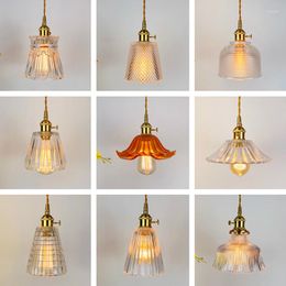 Pendant Lamps Modern Lamp Luxurious Glass Flowers Lampshade Hanging Lights Fixtures For Dining Room Bedroom Retro Decoration Lighting