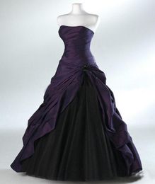 Фиолетовое и черное платье с шариками готические свадебные платья для невест без бретелек.