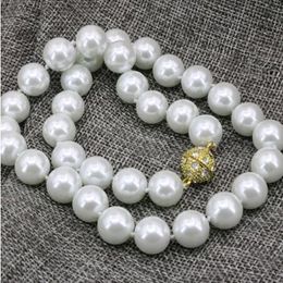 Wholesale white shell pearl 12mm Jewellery necklace women charms 18inch