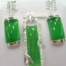 Charming Jewellery green Jade Necklace Pendant Earrings Set