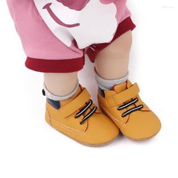 First Walkers 2022 Baby Shoes Retro Leather Boy Girl Boots Casual Comfor Cotton Sole Anti-slip PU Crib