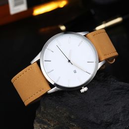 HBP Mens Sports Quartz Men Watches Design de moda Strap Strap Business Gentlemens Wristwatches Montres de Luxe