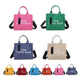 fashion Large Bags the tote bagLuxurys nylon cross body Designers fashion shoulder handbags womens wallets crossbody canvas travel top handle city luggage basket