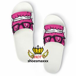 2022 Slippers designer Slippers sandal Slides Unisex Sneaker Indoor hotel Beach Men and Women Summer ST12