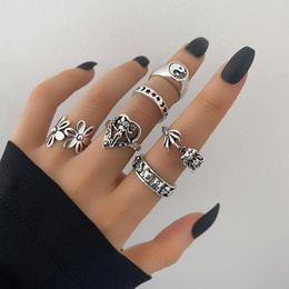 Wedding Rings 6pcs/set Personality Retro Butterfly Moon Flower Yin Yang Ring Trendy Silver Colour Metal Carved Geometric Finger Joint