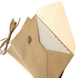 Greeting Cards 50pieces Rough grain gift card DIY Multifunction Kraft paper envelope 1611cm Gift envelopes for wedding birthday party 221128