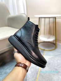 Men Designers Boots Man Ankle Martin Booties And Nylon Boot Inspired Combat Bootss Bouch Attached To The Ankle Large Size