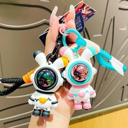 Keychains Cute Astronaut Key Chain Ring For Men Women Car Keychain Wrist Rope Keyring Bag Charm Pendant Kawaii Accessories