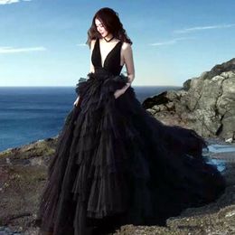 Puffy Tiered Black Tulle Prom Dresses V-Neck Sleeveless Backless Sexy Evening Gowns A-Line Women Engagement Dress Custom Made 2023 Special Occasion Wear