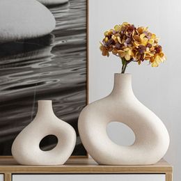 Vases Nordic Matte Ceramic Vase for Pampas Grass Dried Flower Home Decor Zen Living Room Office Desktop Table Bathroom Decoration Gift 221126