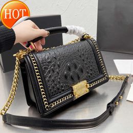 Women's Luxury Designers Shoulder Bags Fashion Classic Cowhide Flip Tote Bags Green Black and White Colour Gold Chain Strap Crossbody Bag Factory Direct Sales