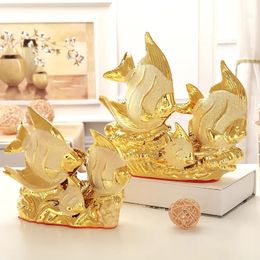 Decorative Objects Figurines European Wedding Decor Crafts Ceramic Creative Room Decoration Handicraft Gold Fish Porcelain Figurines Decorations W4375 221129