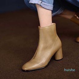 Boots Chengdu cowhide chimney boots Autumn and winter full leather thick high-heeled nude round toe short boots women's front zippered