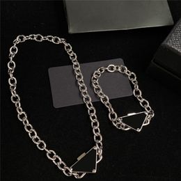 Vintage Thick Chain Jewelry Necklace Sets Triangle Shape Letter Designer Earrings Women Pendant Studs Girl Chain Crystal Eardrop Gift