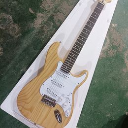 6 Strings Natural Wood Colour Electric Guitar with Rosewood Fretboard SSS Pickups Customizable