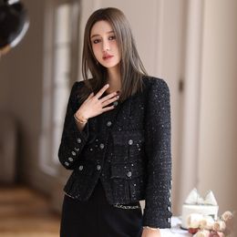 Wo Autumn Designer Black Wool Women Round Neck Single Breasted Short Sequins Tweed Coat Outwear 221129