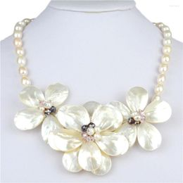 Choker Handcraft Flower Necklace Crystal White Shell Freshwater Pearl For Women Wedding Party Bridal Jewelry Collar Bib Gift 18"