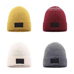 2022 Fashion Beanies TN Brand Men Autumn Winter Hats Sport Knit Hat Thicken Warm Casual Outdoor Hat Cap Double Sided Beanie Skull Caps Caps