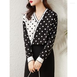 Women's Blouses Black Dots Stitch V-Neck Long Sleeved Spring Autumn Top Shirts Fashion 2022 Vintage Clothes For Women Female