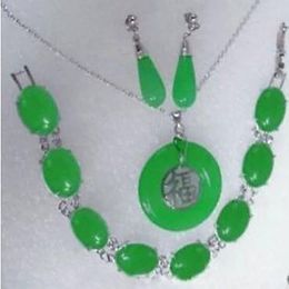 Charming Jewellery Green 18kgp Bracelet earring pendant necklace Set A622 Natural Jewellery