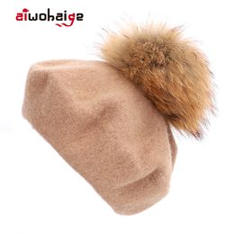 Berets Ladies Elegant Raccoon Fur Pompoms Beret High Quality Winter Woman Painter Bonnet Hats Slouchy Beanie Cap Vintage Red 221129