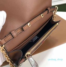 luxury fashion 2021 chain female nylon chic handbags shoulder bags High quality purses Crossbody Retro decoration 021