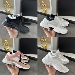 Paris Luxury Uomo Donna Scarpe casual Designer Sneakers Primavera Autunno Scarpa stringata Nero Bianco Rosa Comoda sneaker da esterno traspirante Scarpe da ginnastica alla moda