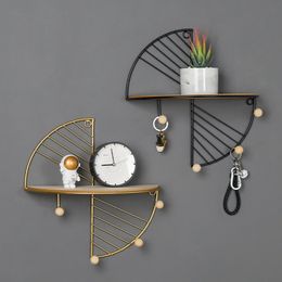 Novelty Items Nordic INS Creative Hexagon Wall Storage Shelf Living Room Bedroom Wall Decoration Metal Wall Hanging Frame For Home 221129