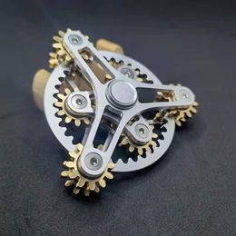 Spinning Top 1PC Delicateness Gear Hand Spinner All Copper Fidget Nine Teeth Linkage Edc Metal Alloy Focus Toys Stress Relief 221129
