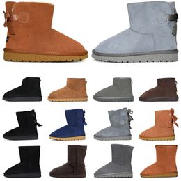 Ciabatte con scivolo Sandali Ciabatte di lusso Mocassini Ciabatte Sandalo Piattaforma Designer Piatto Estate Gomma Pelle Moda Innalzamento Per uomo Donna Con scatola uggitys