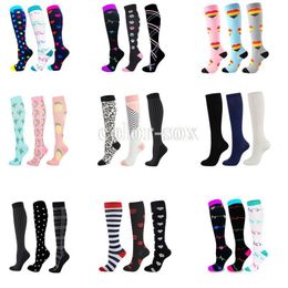 Mens Socks AM Compression Athletic Men Women Graduated Breathable Nursing Fit Running Outdoor Hiking Flight For Athelete 221130