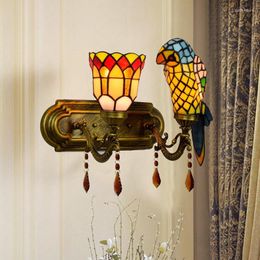 Wall Lamps European Retro Yellow Parrot Bedroom Bedside Lamp Stained Glass Garden El Double Crystal