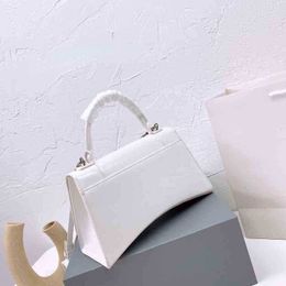 New Shoulder Bags Leather Handbags Designers Shoppers Tote Women Luxury Brand Messenger Vintage Bag Wallet CrossBody CrossBody Female Purse 211111